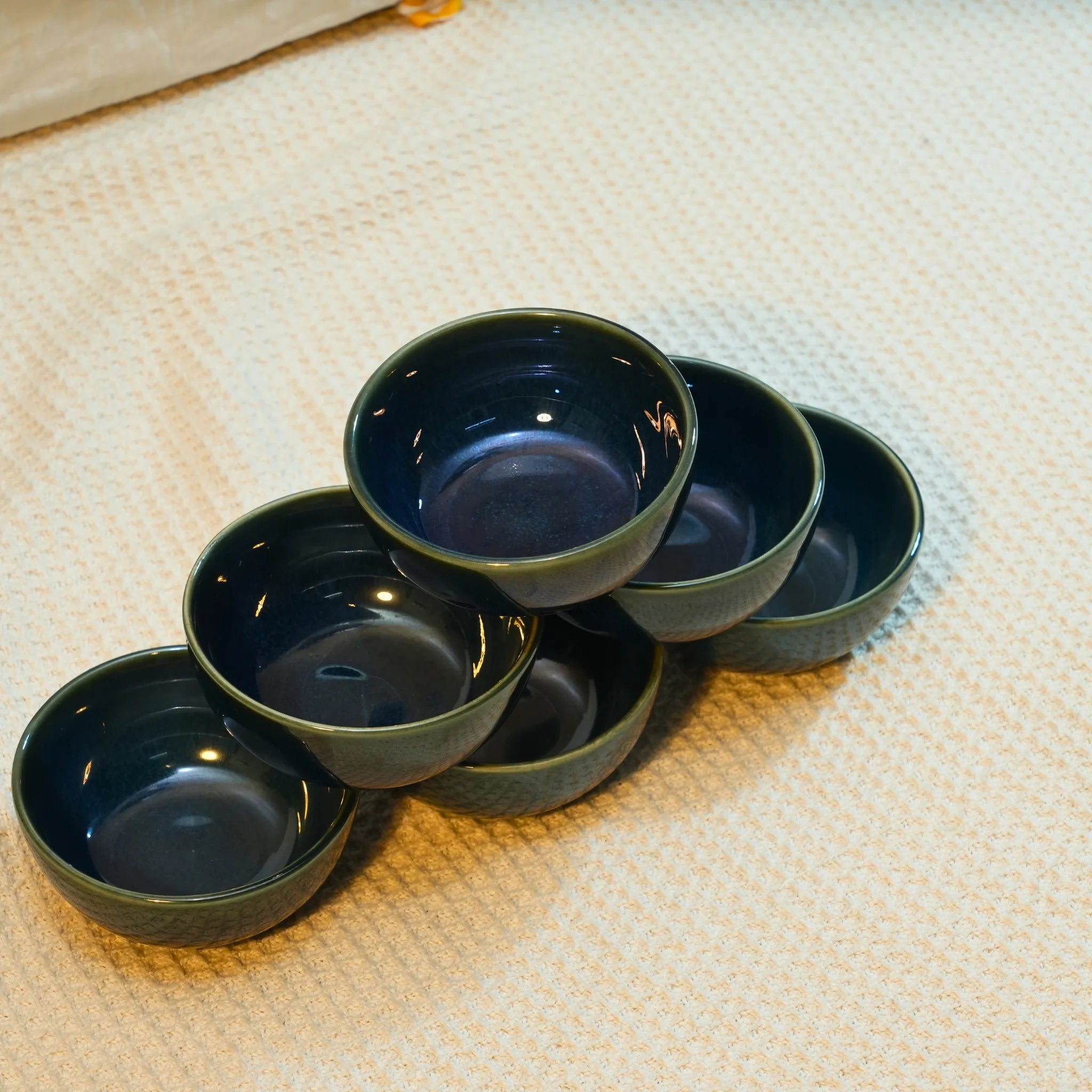 Midnight Blue set dinner